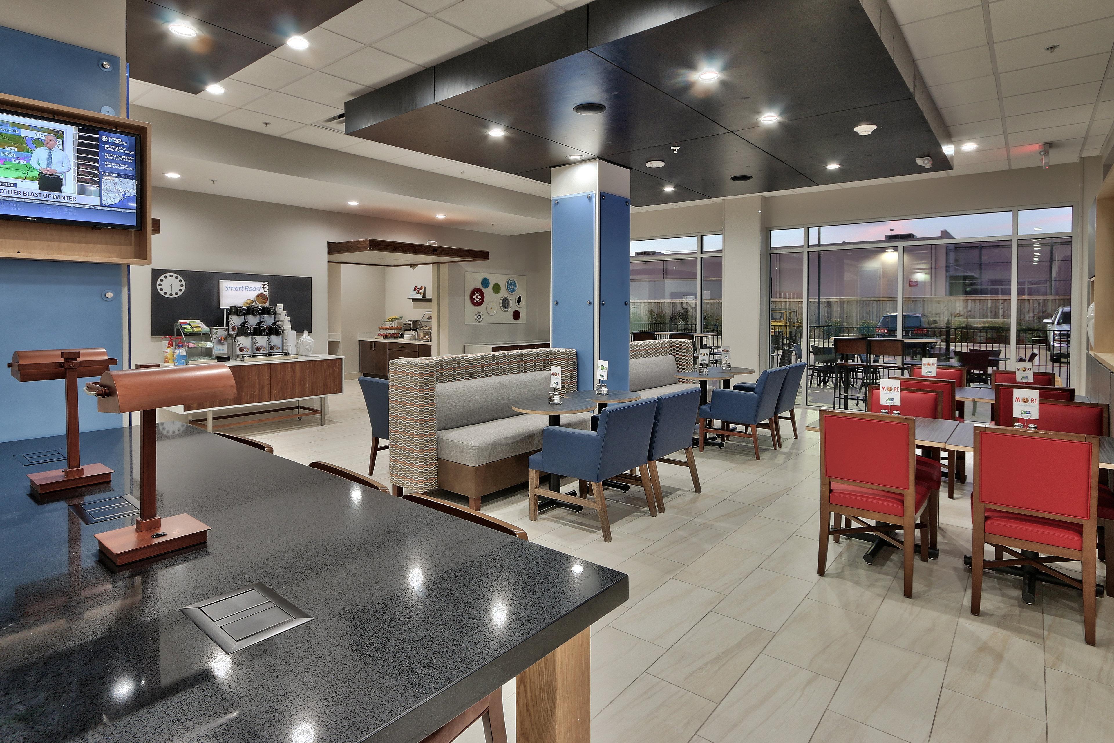 Holiday Inn Express & Suites - Houston East - Beltway 8 By Ihg Cloverleaf Exterior foto